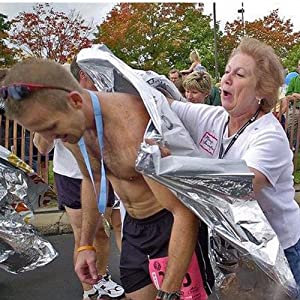 Últimas mantas térmicas de Mylar de la emergencia de Leberna 10 paquetes