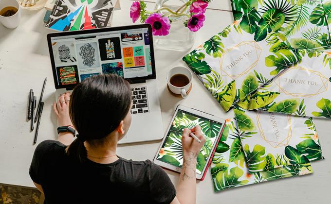 Abone Unpadded grueso adicional, sobre biodegradable basado planta, MOVIMIENTO ABONABLE del ANUNCIO PUBLICITARIO, anuncio publicitario 6