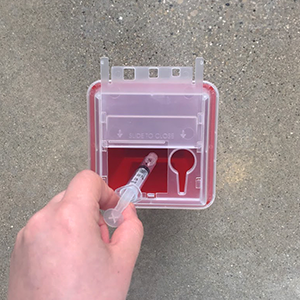 Atención sanitaria, galón, cuarto de galón, envase agudo del litro, envase de la eliminación de residuos del Biohazard, envase de la disposición de la aguja 4